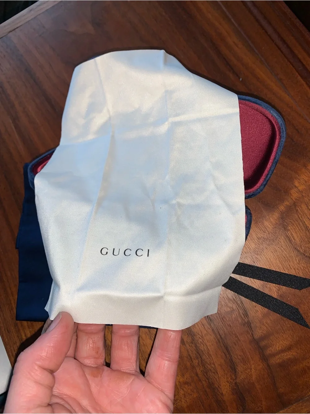 Gucci glasses case, velvet blue with cloth and dust bag